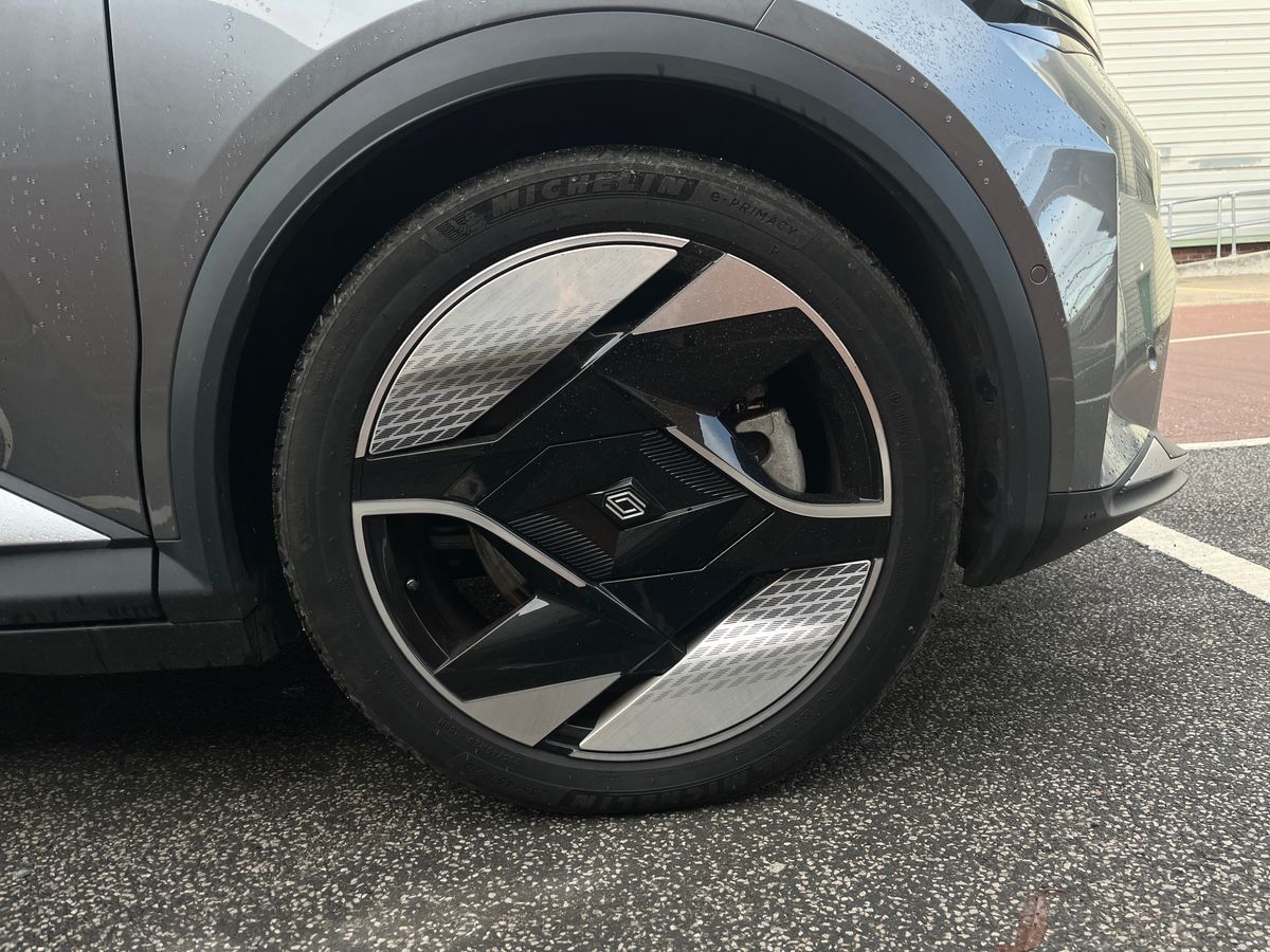 Used Renault Scenic E-Tech 2024 for sale - 77071086: Photo 9