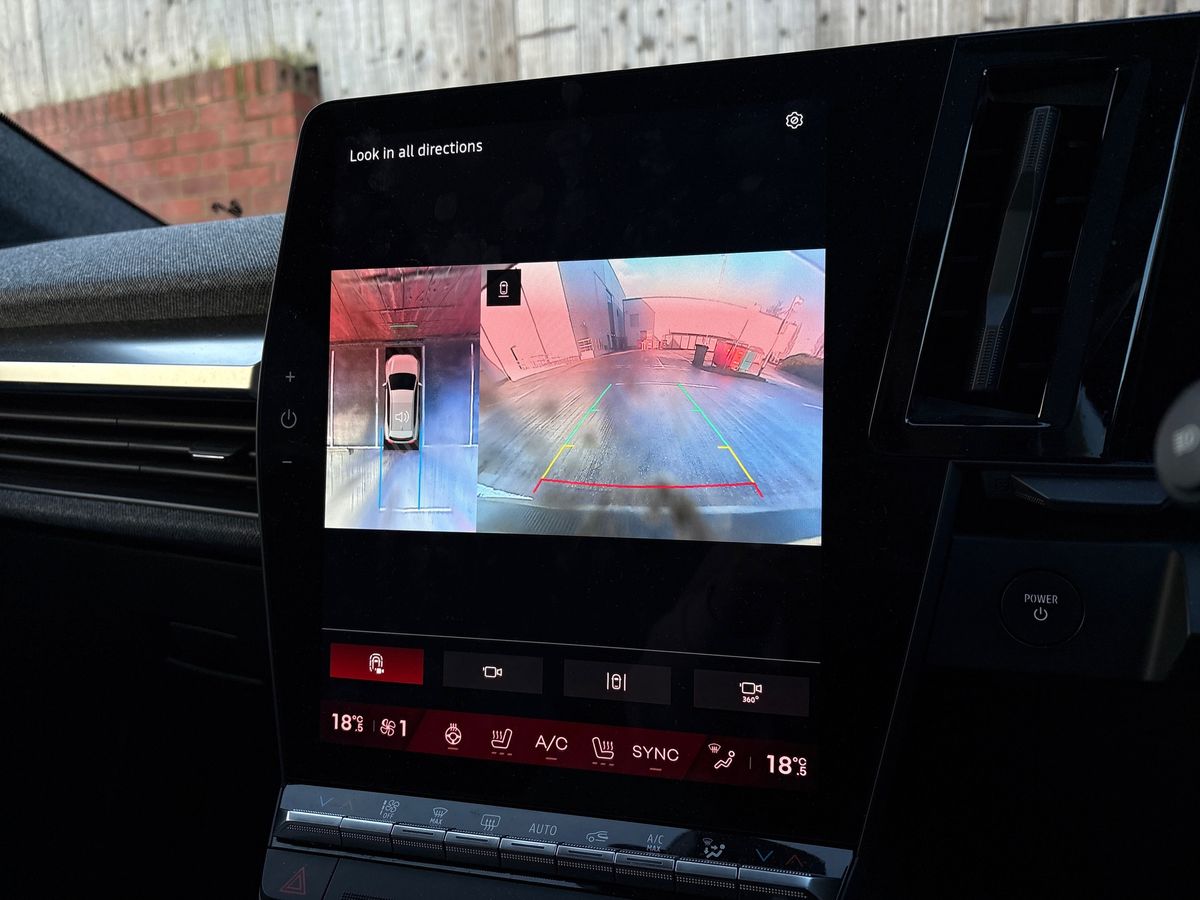 Used Renault Scenic E-Tech 2024 for sale - 77600425: Photo 19