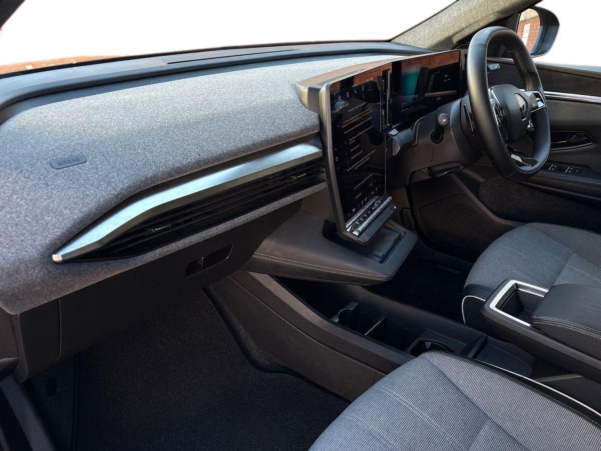 Used Renault Scenic E-Tech 2024 for sale - 77247983: Photo 15