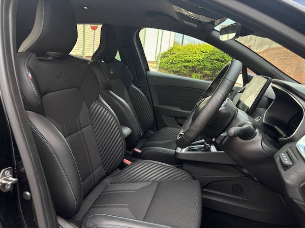 Used Renault Clio 2024 for sale - 75471125: Photo 12