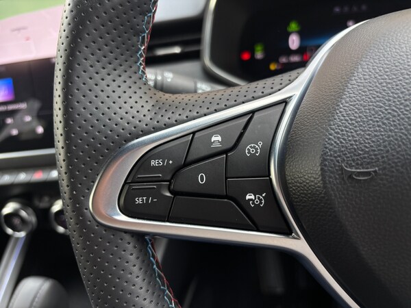 Used Renault Clio 2024 for sale - 75471125: Photo 20