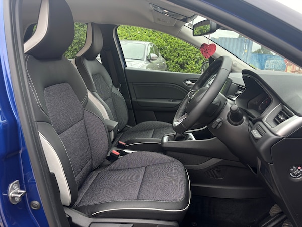 Used Renault Captur 2024 for sale - 75471345: Photo 12