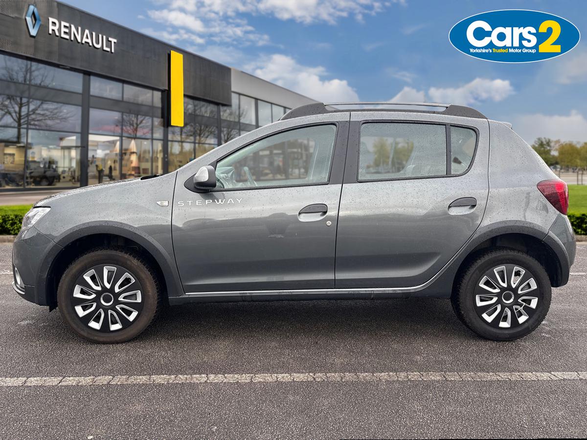 Used Dacia Sandero Stepway 2017 for sale - 77526058: Photo 6