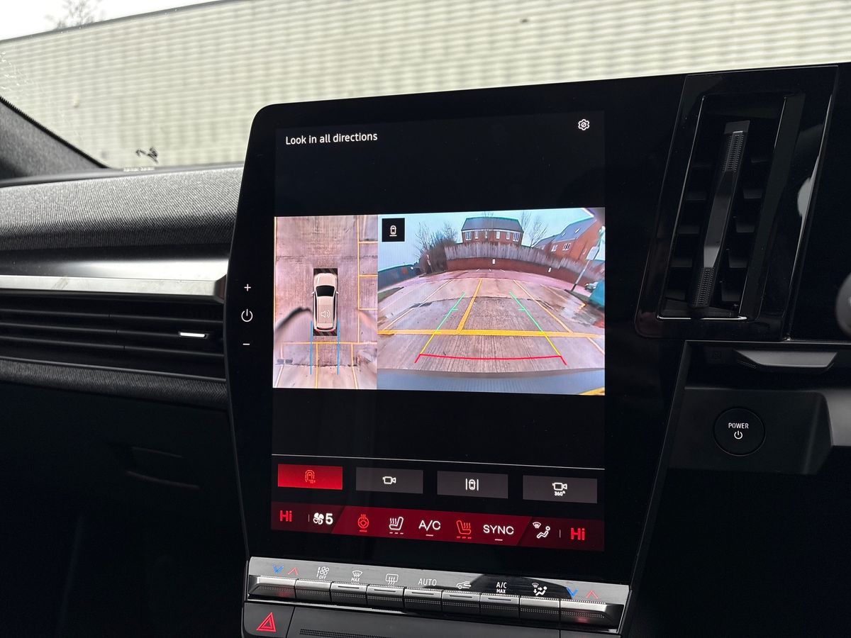 Used Renault Scenic E-Tech 2024 for sale - 77406289: Photo 19