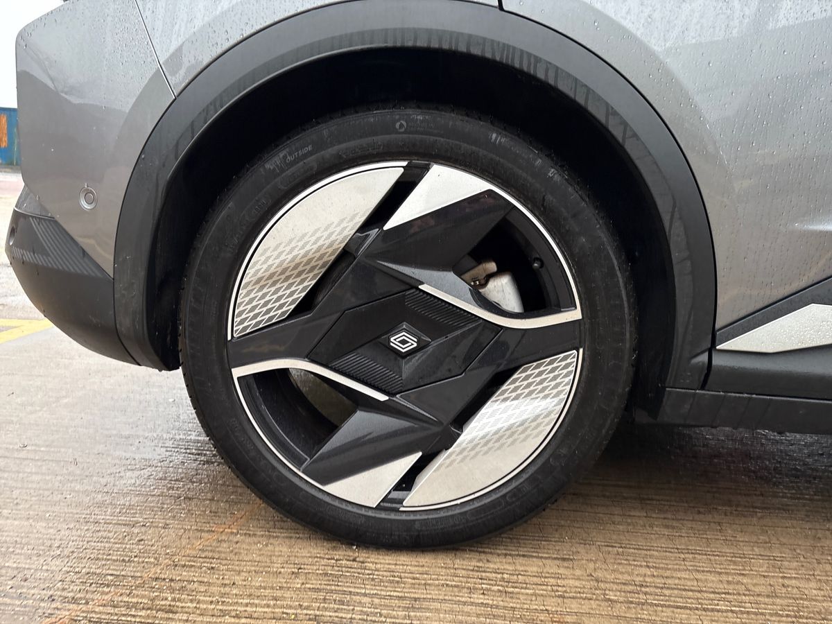 Used Renault Scenic E-Tech 2024 for sale - 77406289: Photo 9