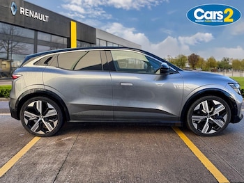 Used Renault Megane E Tech 2023 for sale - 76804107: Photo