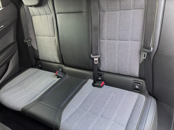 Used Renault Megane E Tech 2023 for sale - 75590875: Photo 15