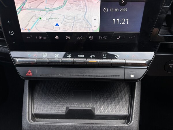 Used Renault Megane E Tech 2023 for sale - 75590875: Photo 24