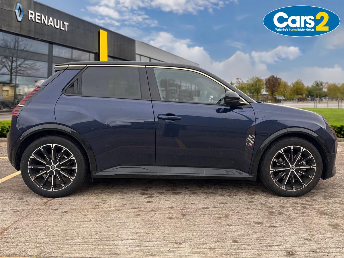 Used Renault 5 2025 for sale - 77079097: Photo 2