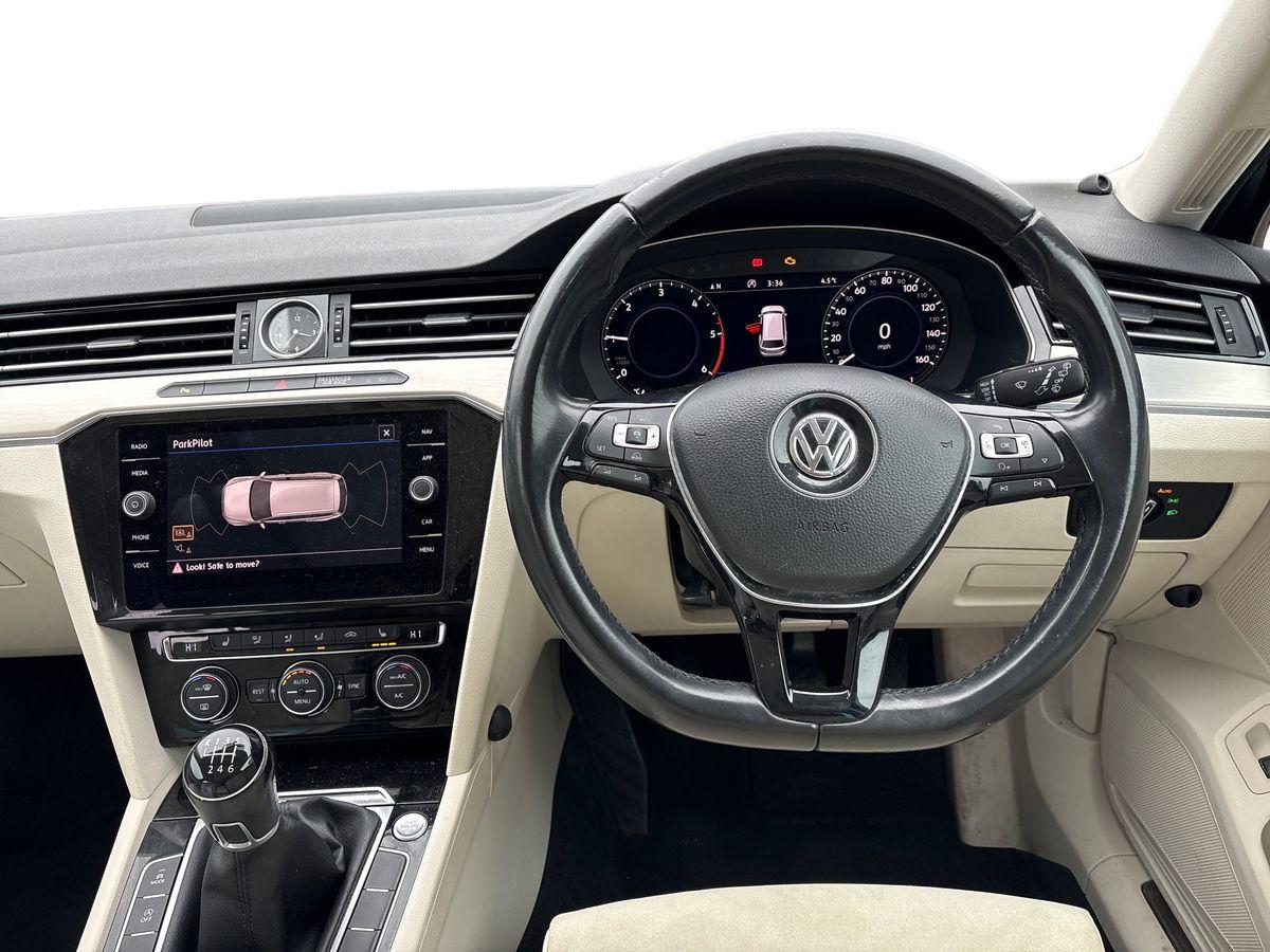Used Volkswagen Passat 2018 for sale - 77406232: Photo 12