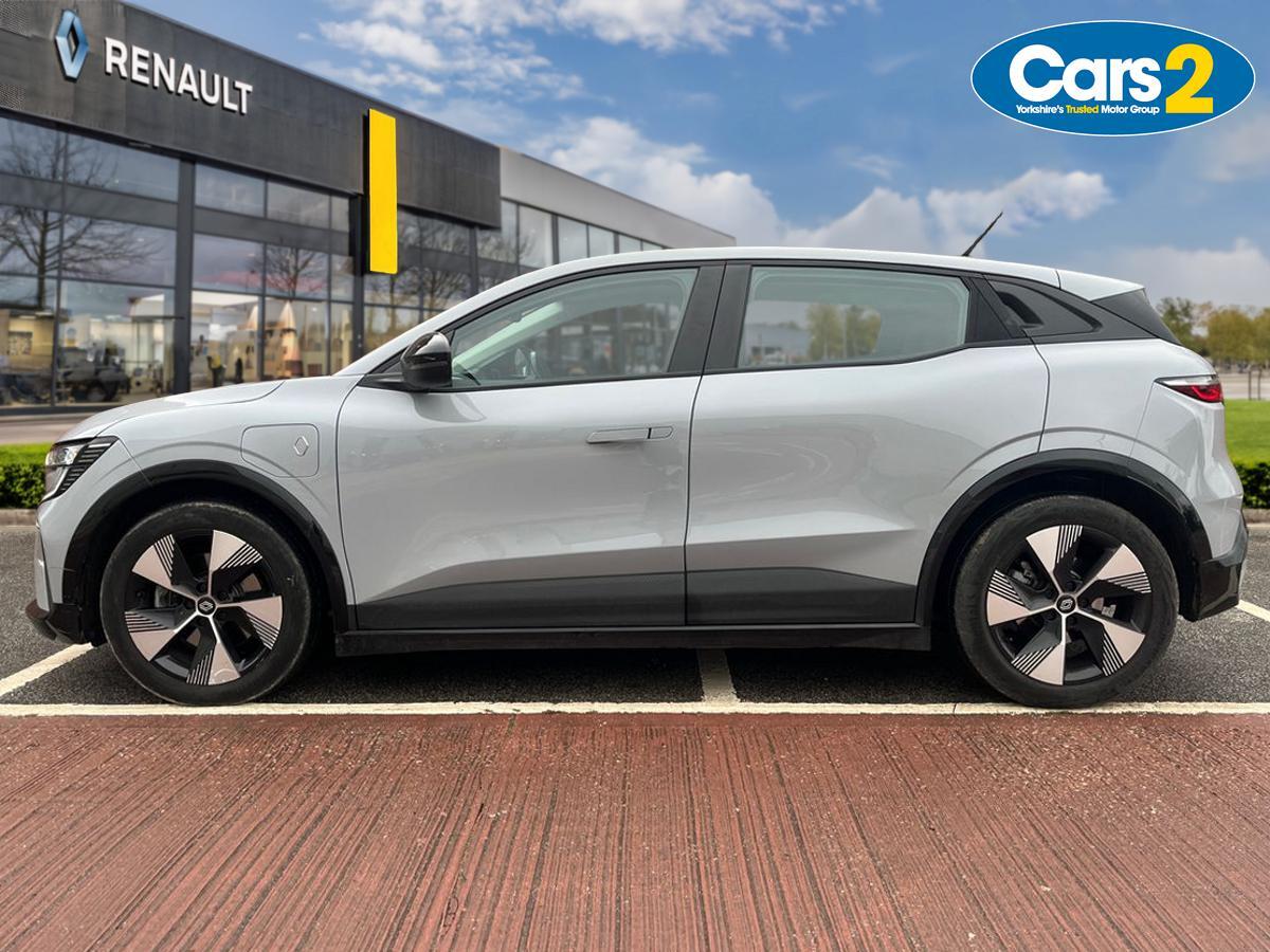 Used Renault Megane E Tech 2022 for sale - 76977647: Photo 8