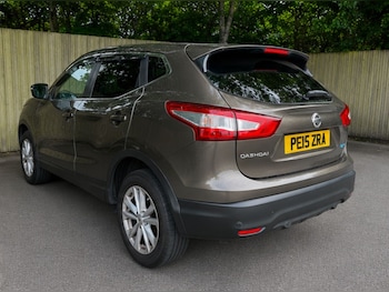 Used Nissan Qashqai 2015 for sale - 79081199: Photo