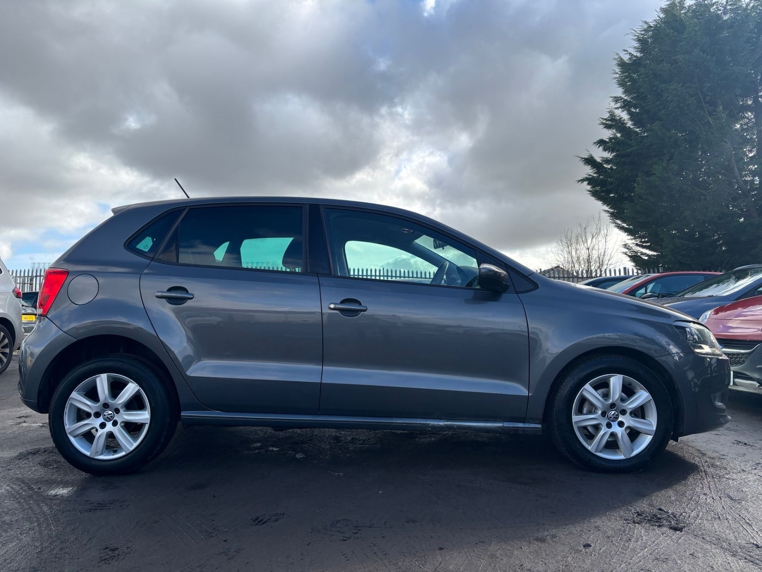 Used Volkswagen Polo 2014 for sale - 77688165: Photo 6