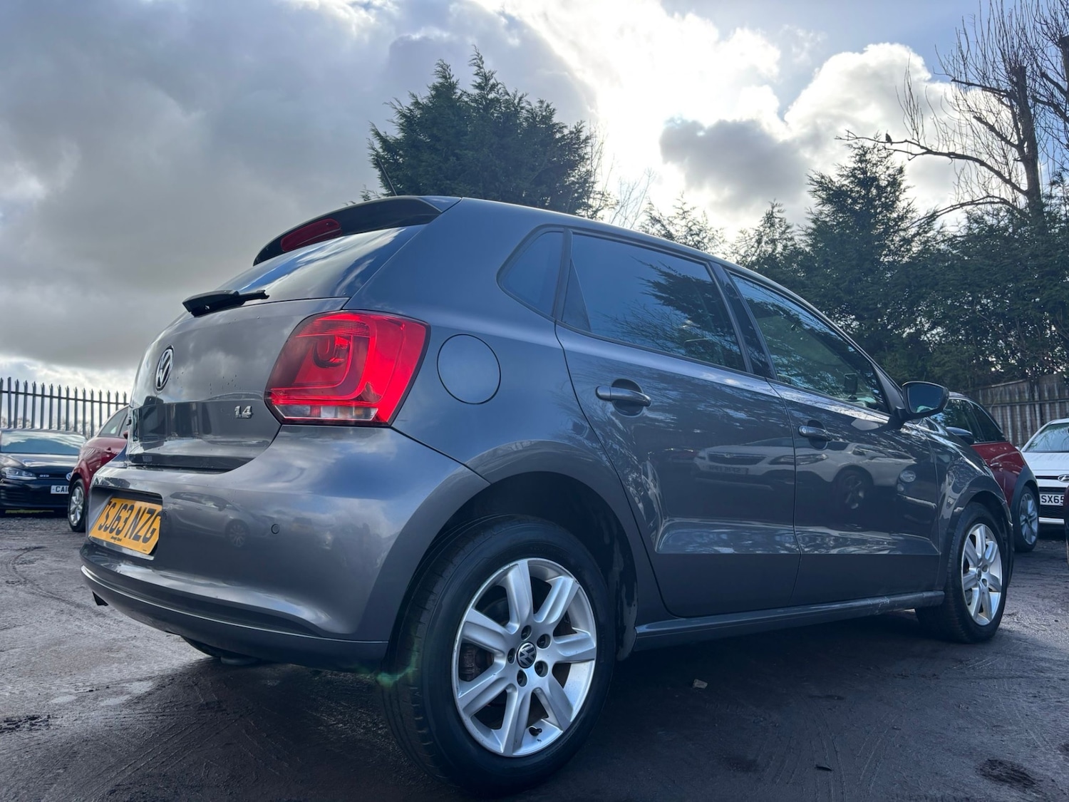 Used Volkswagen Polo 2014 for sale - 77688165: Photo 9