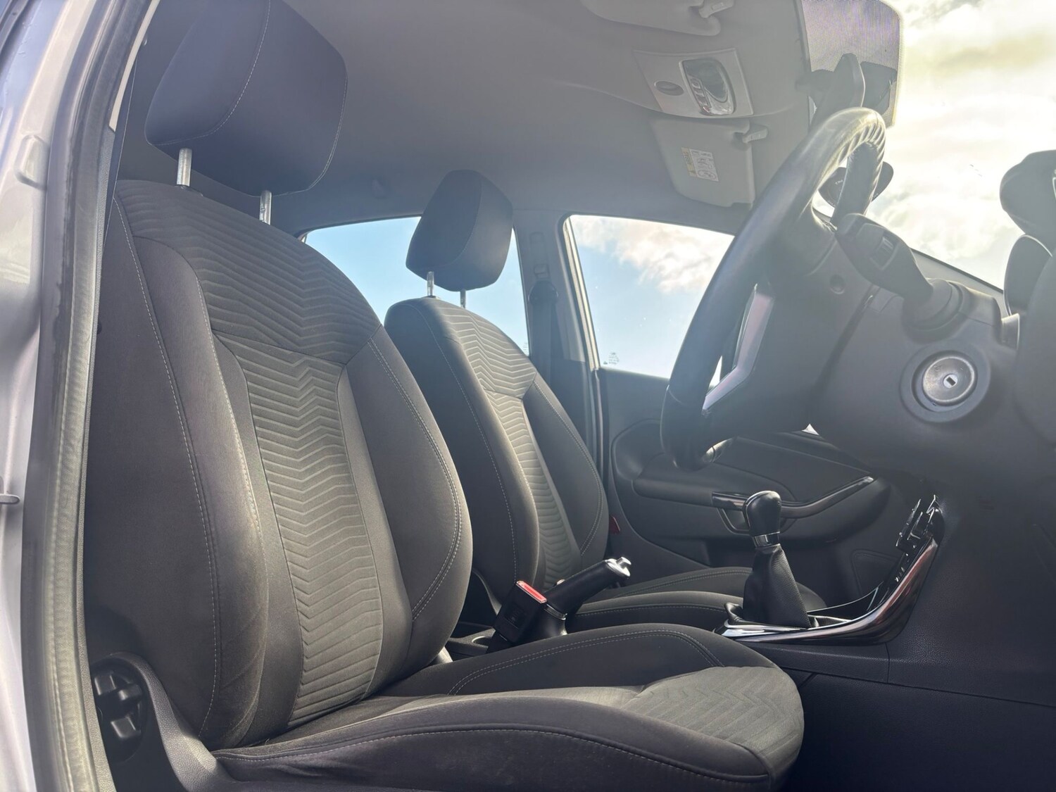 Used Ford Fiesta 2015 for sale - 78065537: Photo 11