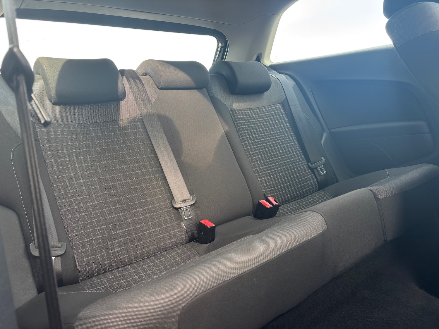 Used Volkswagen Polo 2015 for sale - 76363288: Photo 14