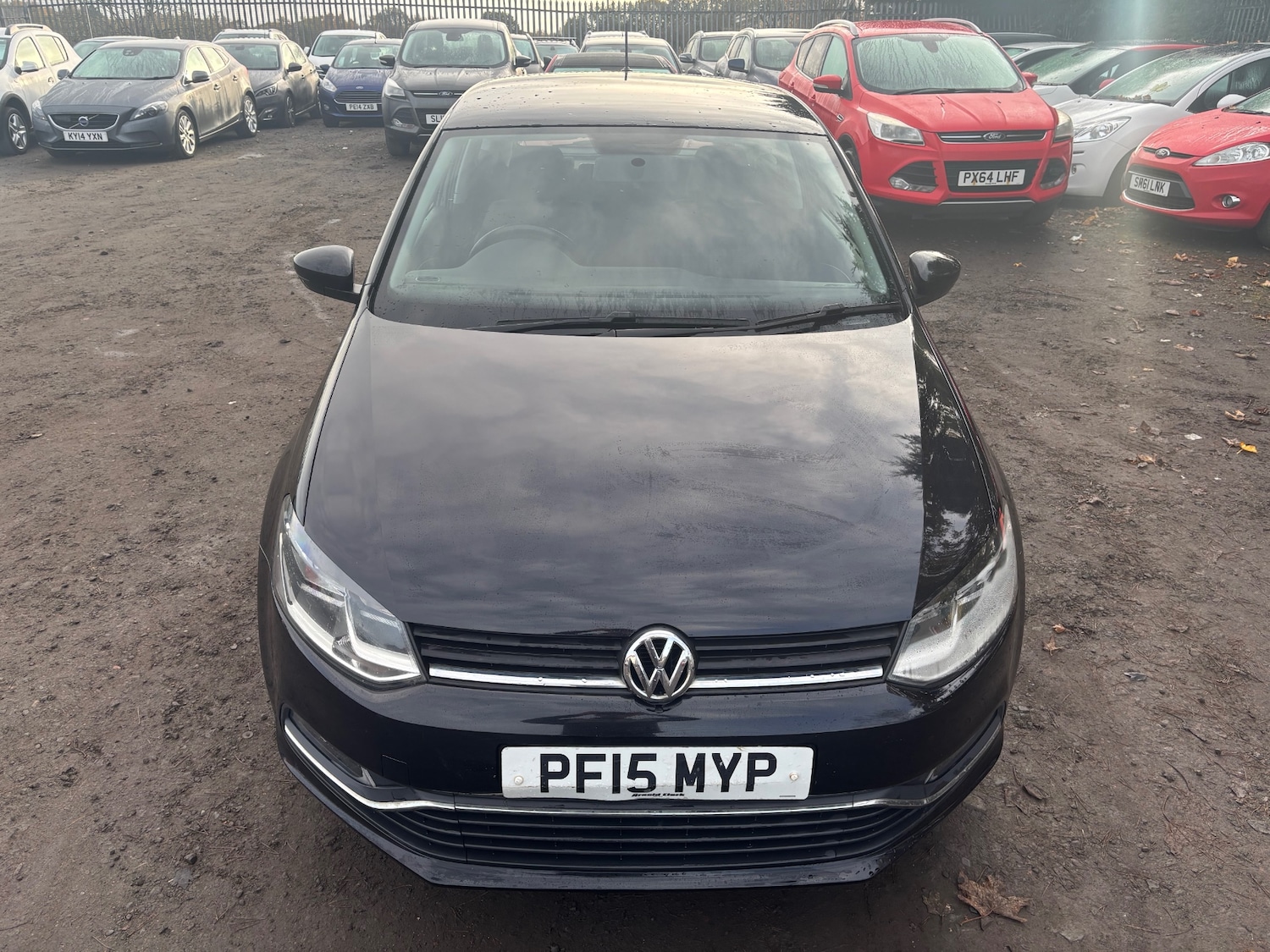 Used Volkswagen Polo 2015 for sale - 76363288: Photo 3