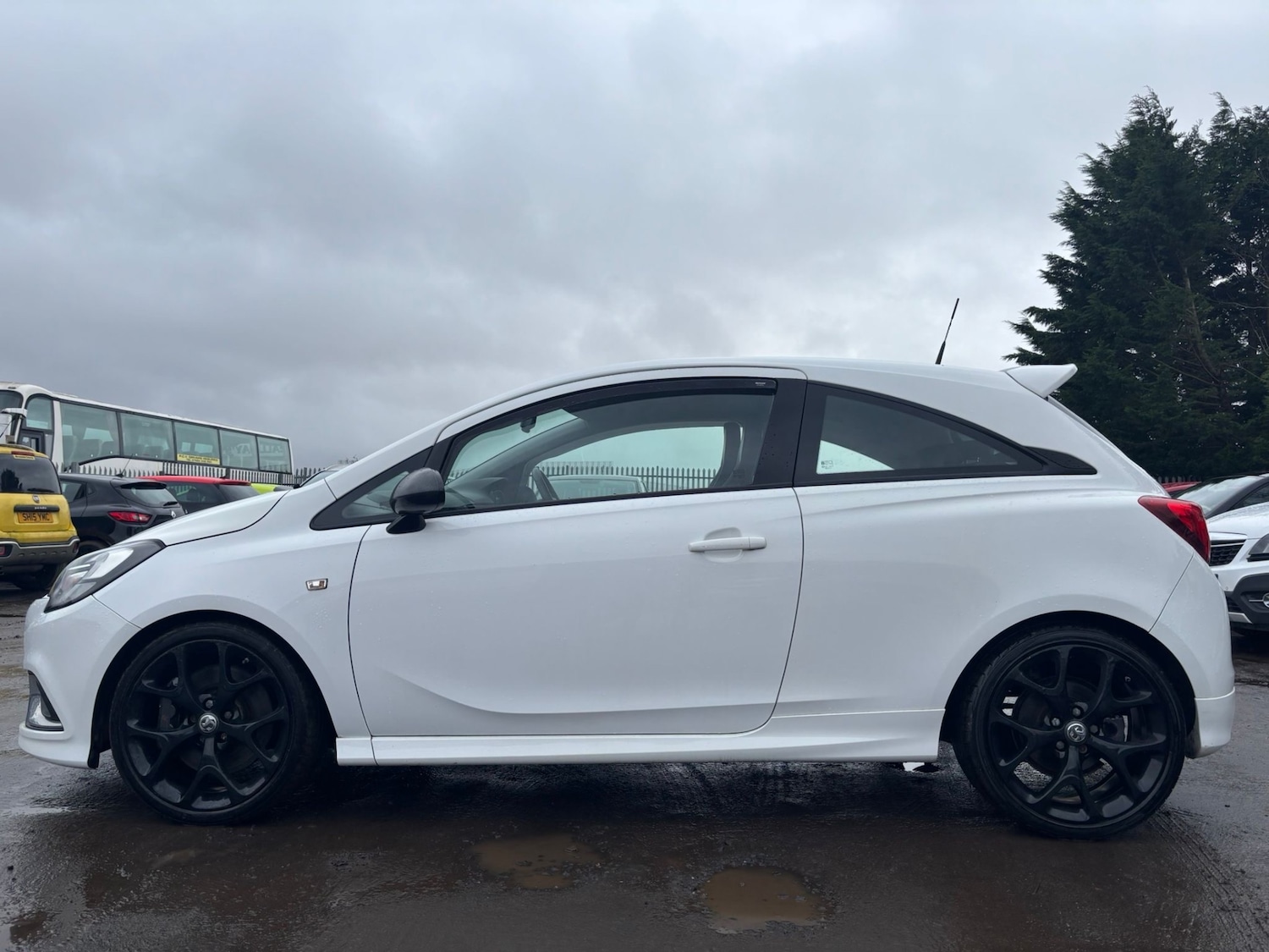 Used Vauxhall Corsa 2015 for sale - 77679193: Photo 6