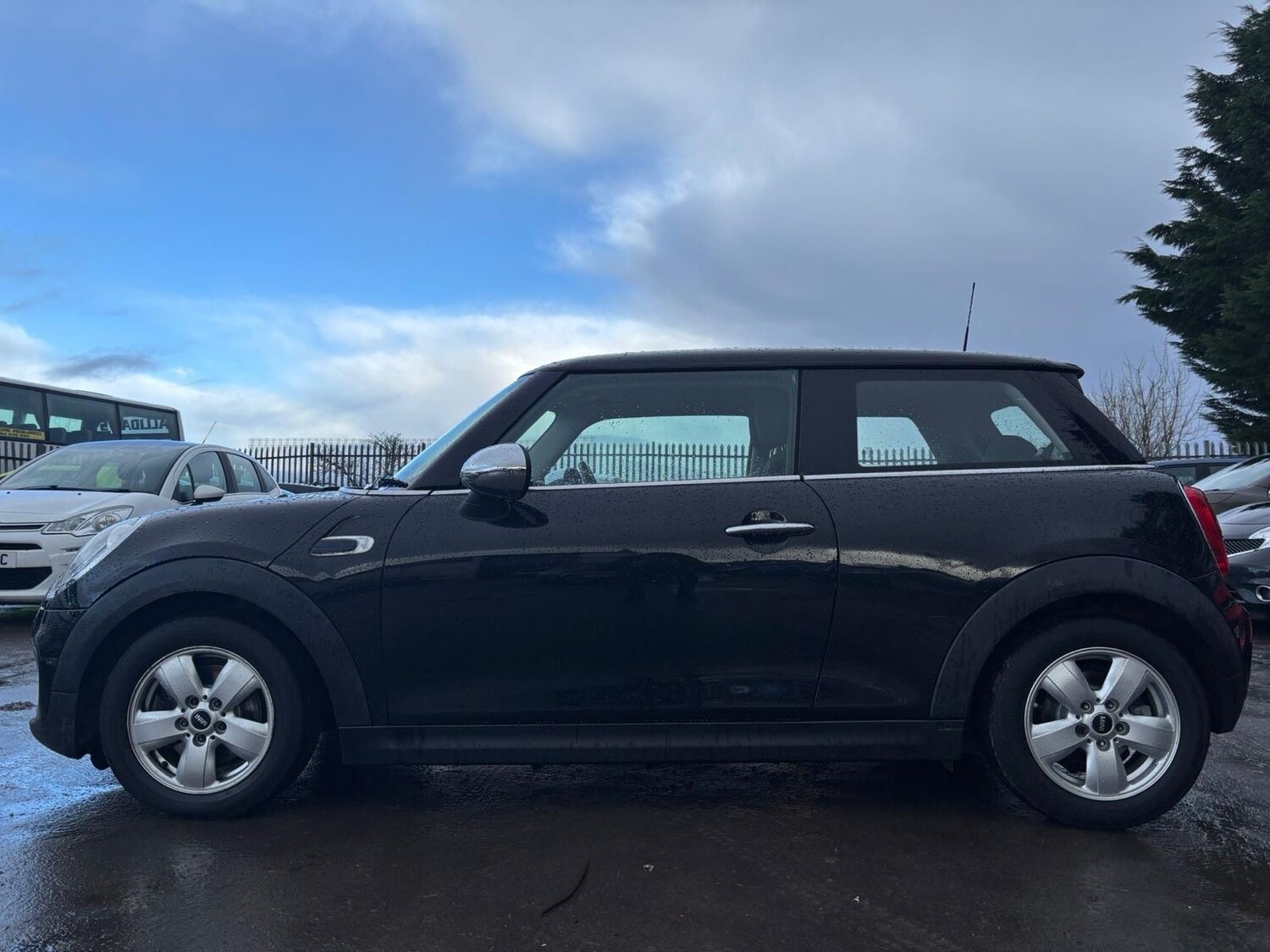 Used MINI Hatch 2015 for sale - 77901357: Photo 8