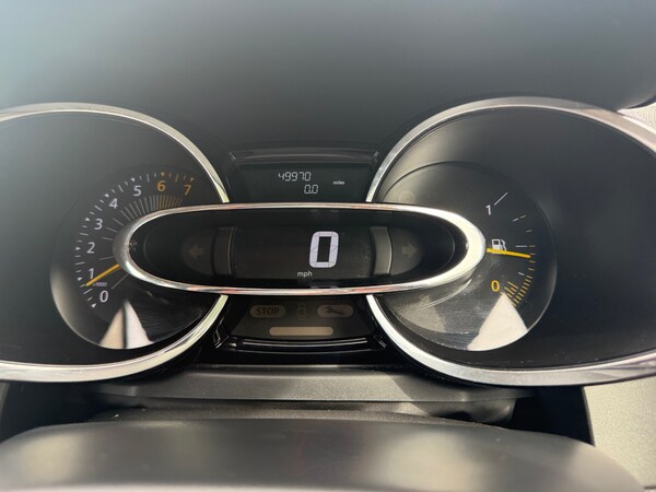 Used Renault Clio 2013 for sale - 75306103: Photo 14