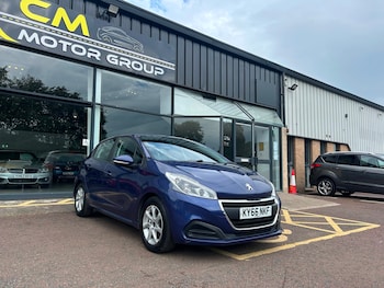 Used Peugeot 208 2016 for sale - 79548245: Photo