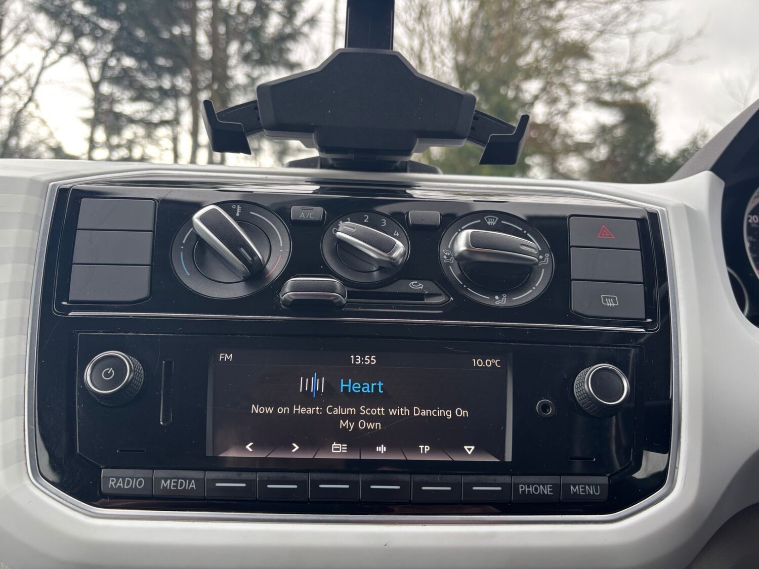 Used Volkswagen up! 2017 for sale - 77678905: Photo 12