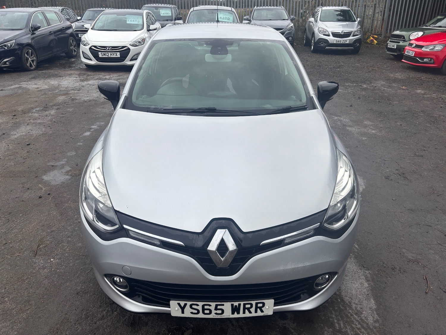 Used Renault Clio 2015 for sale - 77137924: Photo 3