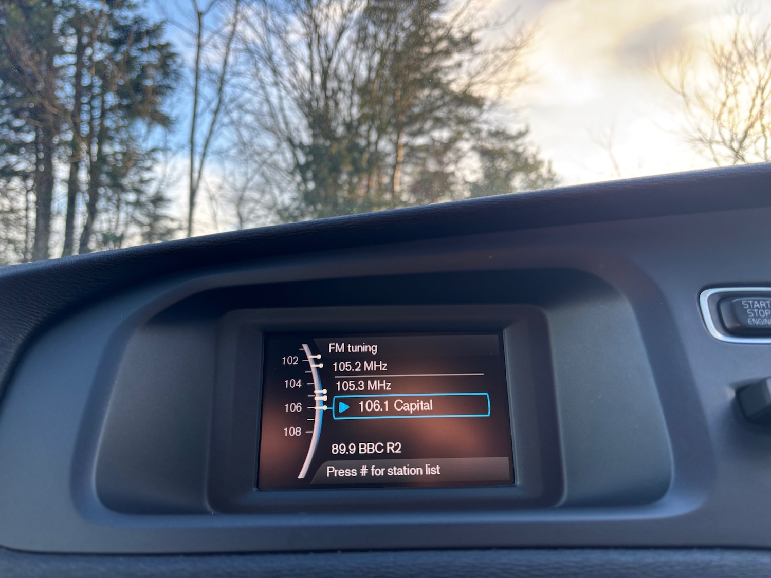 Used Volvo V40 2014 for sale - 77901256: Photo 14