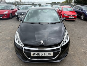 Used Peugeot 208 2015 for sale - 75170202: Photo