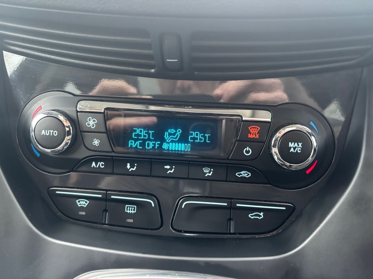 Used Ford Kuga 2013 for sale - 77607197: Photo 15