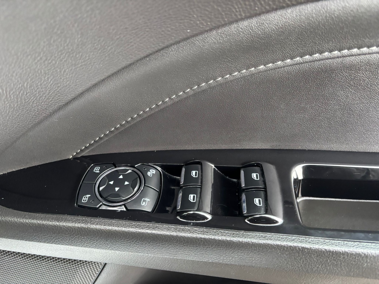 Used Ford Mondeo 2017 for sale - 77449609: Photo 16