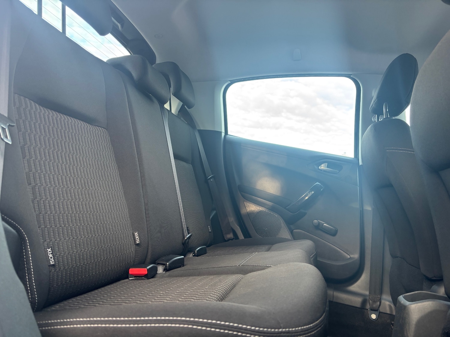 Used Peugeot 208 2016 for sale - 77127604: Photo 15