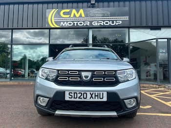 Used Dacia Sandero Stepway 2020 for sale - 79628919: Photo
