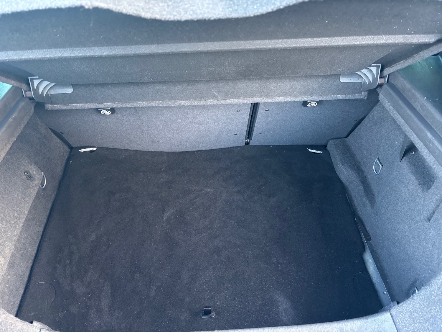 Used Vauxhall Astra 2011 for sale - 77127770: Photo 16