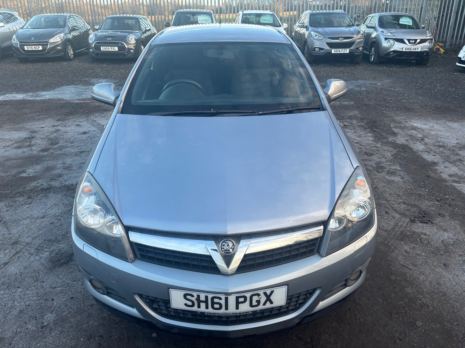 Used Vauxhall Astra 2011 for sale - 77127770: Photo 3