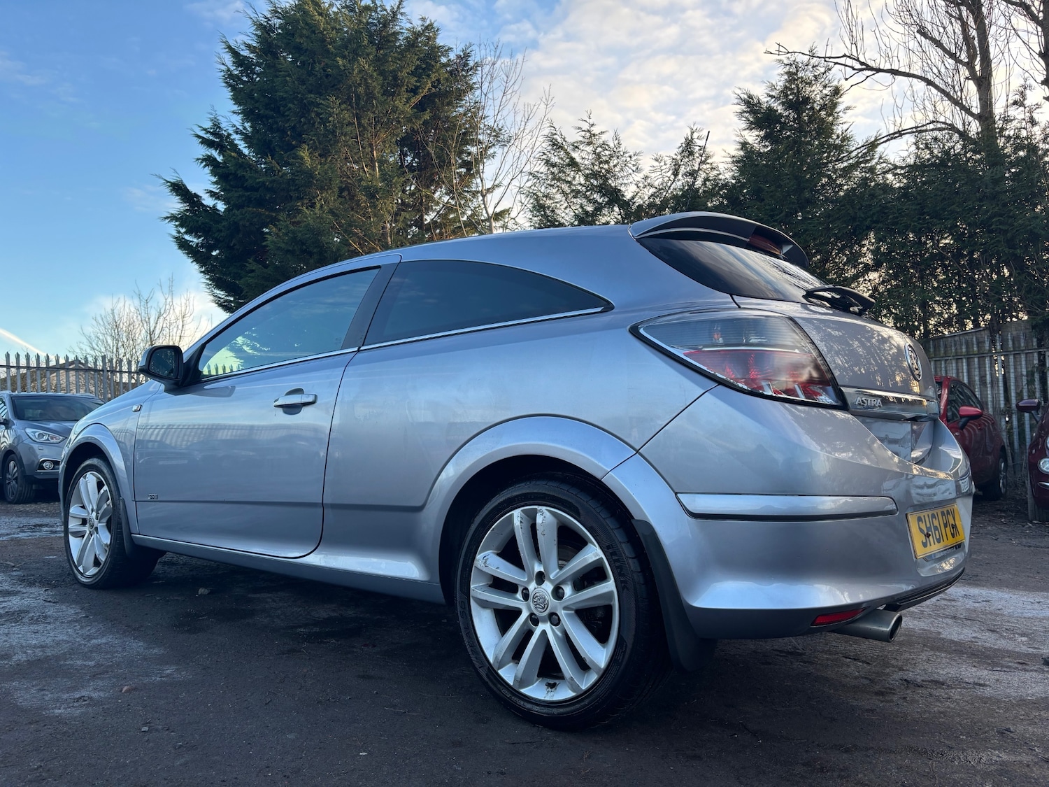 Used Vauxhall Astra 2011 for sale - 77127770: Photo 7