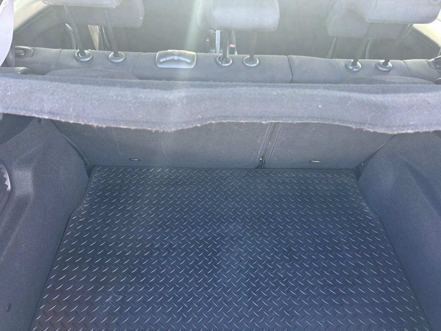 Used Peugeot 208 2016 for sale - 77730943: Photo 17