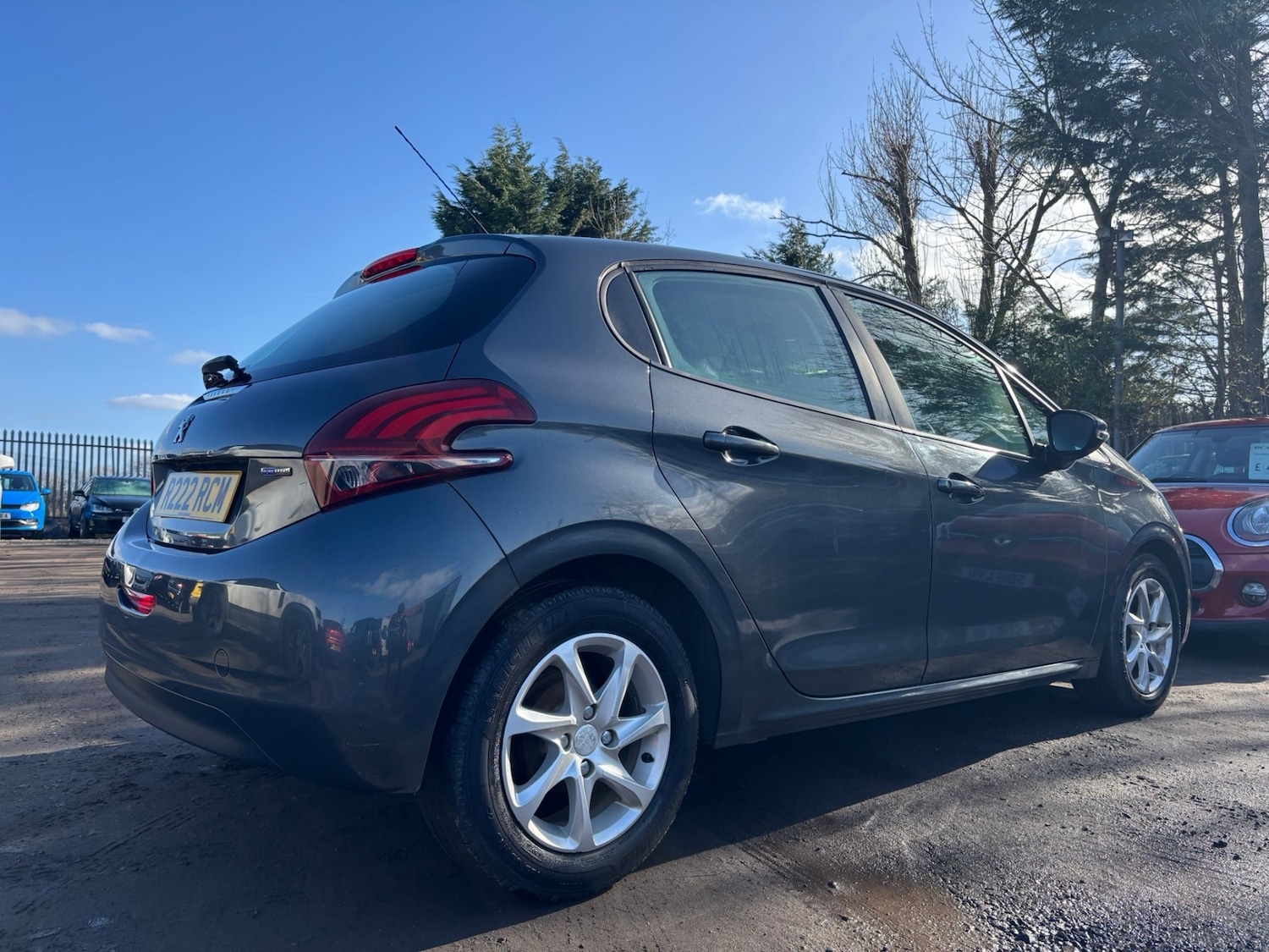 Used Peugeot 208 2016 for sale - 77730943: Photo 9