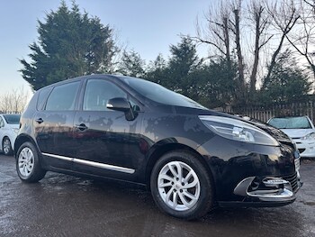 2015 (65) - 1.5 dCi Dynamique Nav 5dr
