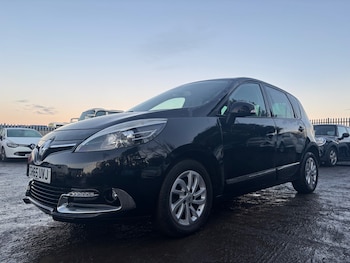 Used Renault Scenic 2015 for sale - 77248254: Photo