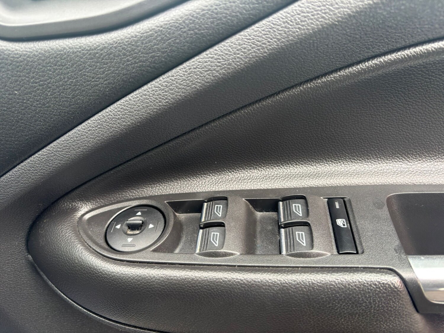 Used Ford Kuga 2016 for sale - 78179737: Photo 14