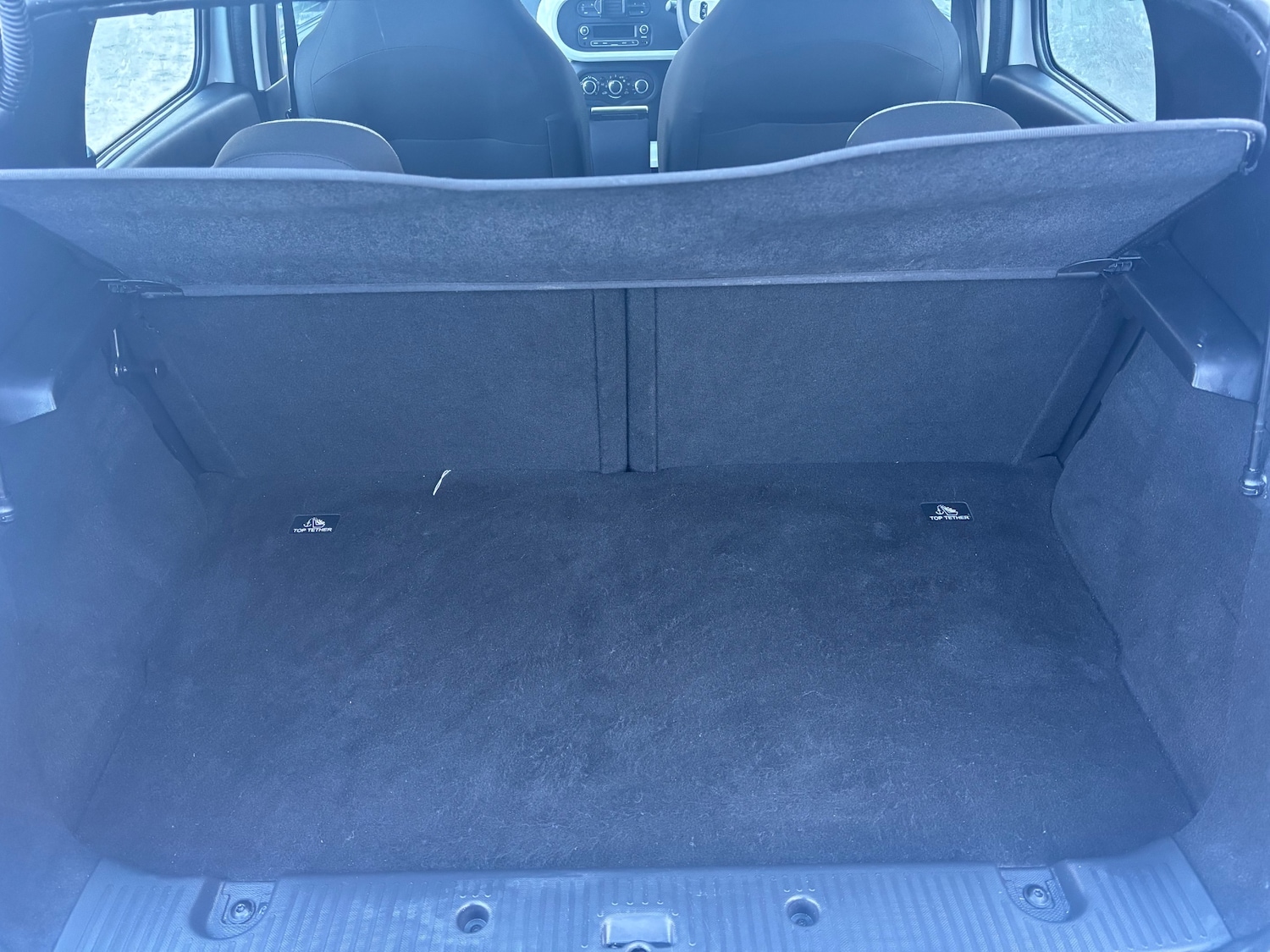 Used Renault Twingo 2015 for sale - 76861897: Photo 16