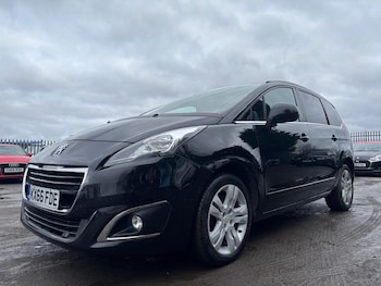 Used Peugeot 5008 2017 for sale - 77336201: Photo