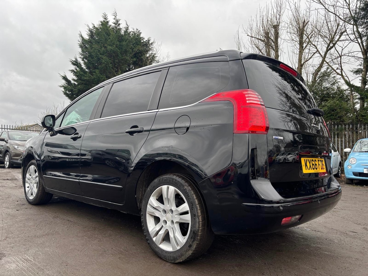 Used Peugeot 5008 2017 for sale - 77336201: Photo 9