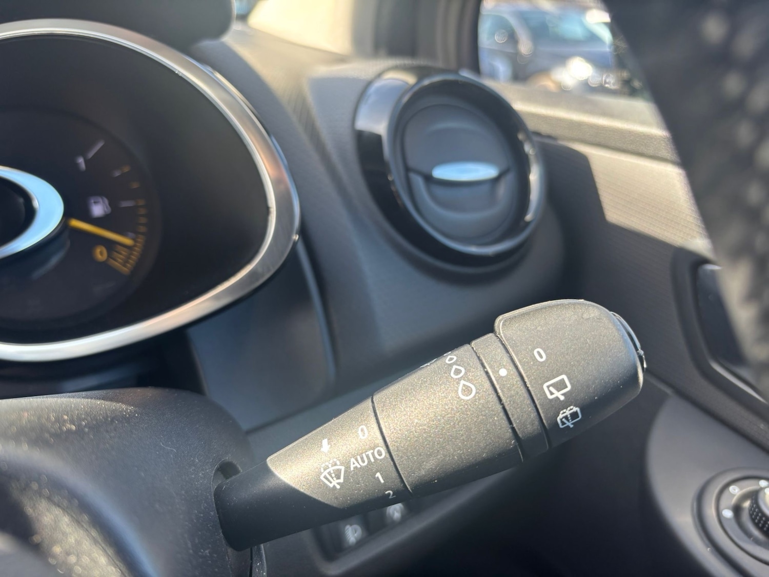 Used Renault Clio 2015 for sale - 78224445: Photo 17