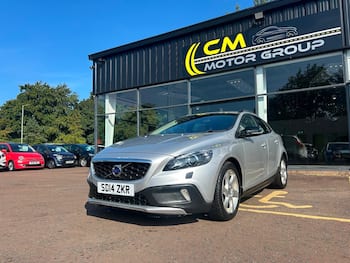 Used Volvo V40 2014 for sale - 79615953: Photo