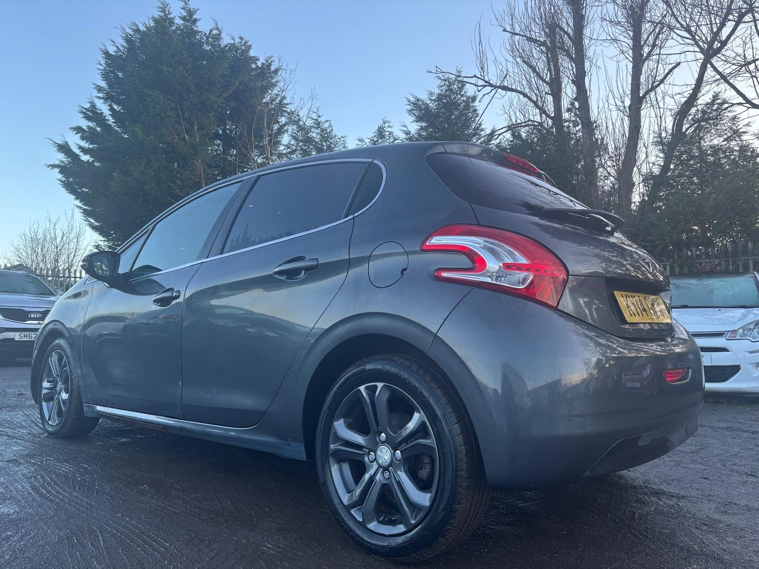 Used Peugeot 208 2014 for sale - 77353975: Photo 7