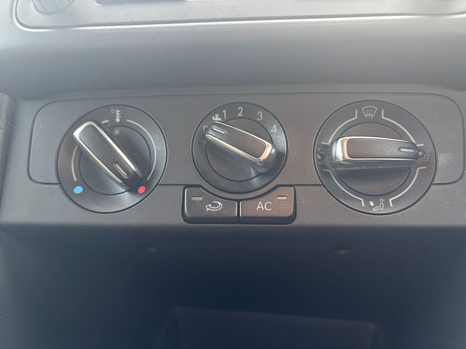 Used Volkswagen Polo 2012 for sale - 78199287: Photo 14