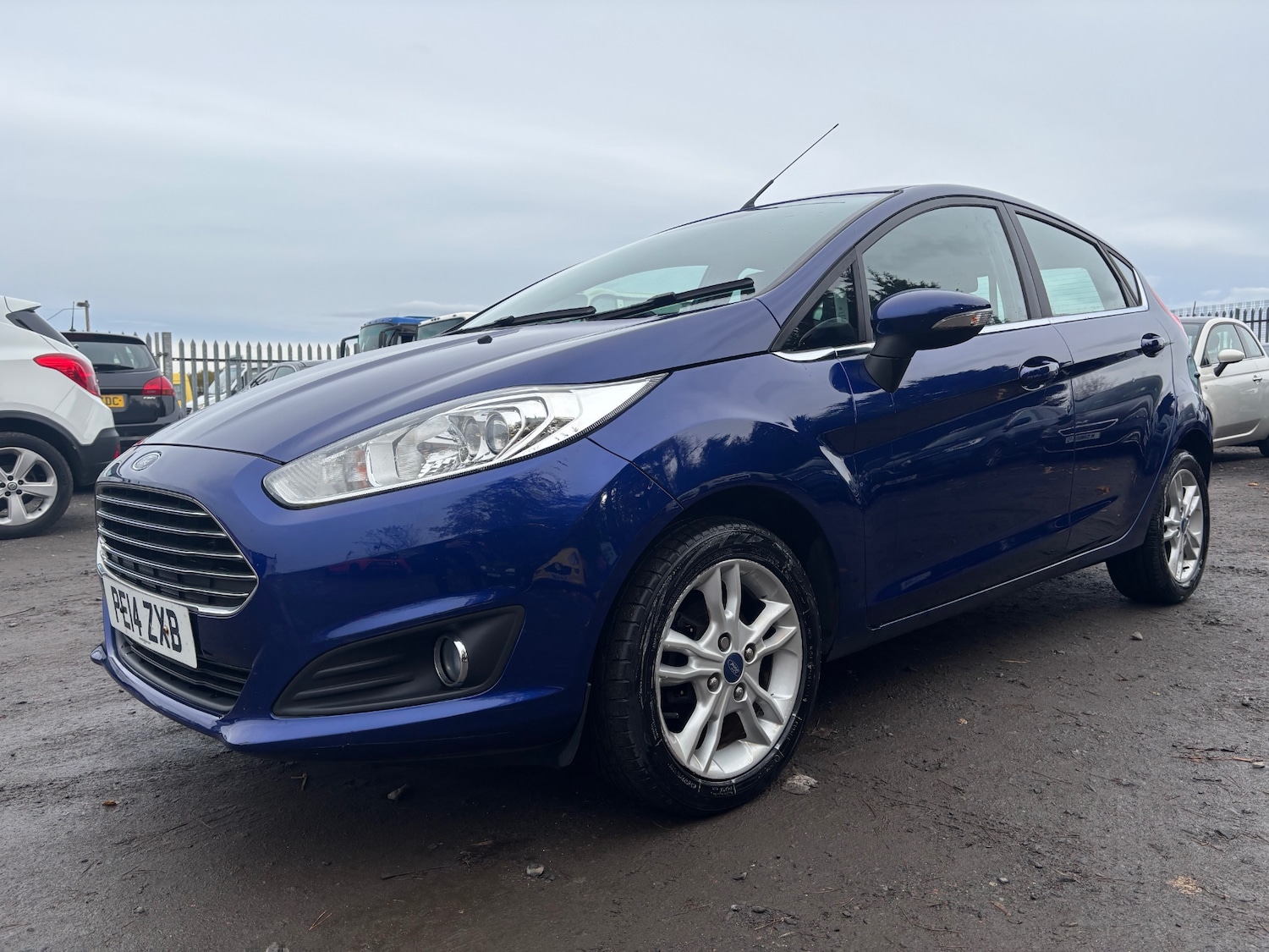 Used Ford Fiesta 2014 for sale - 76413395: Photo 4