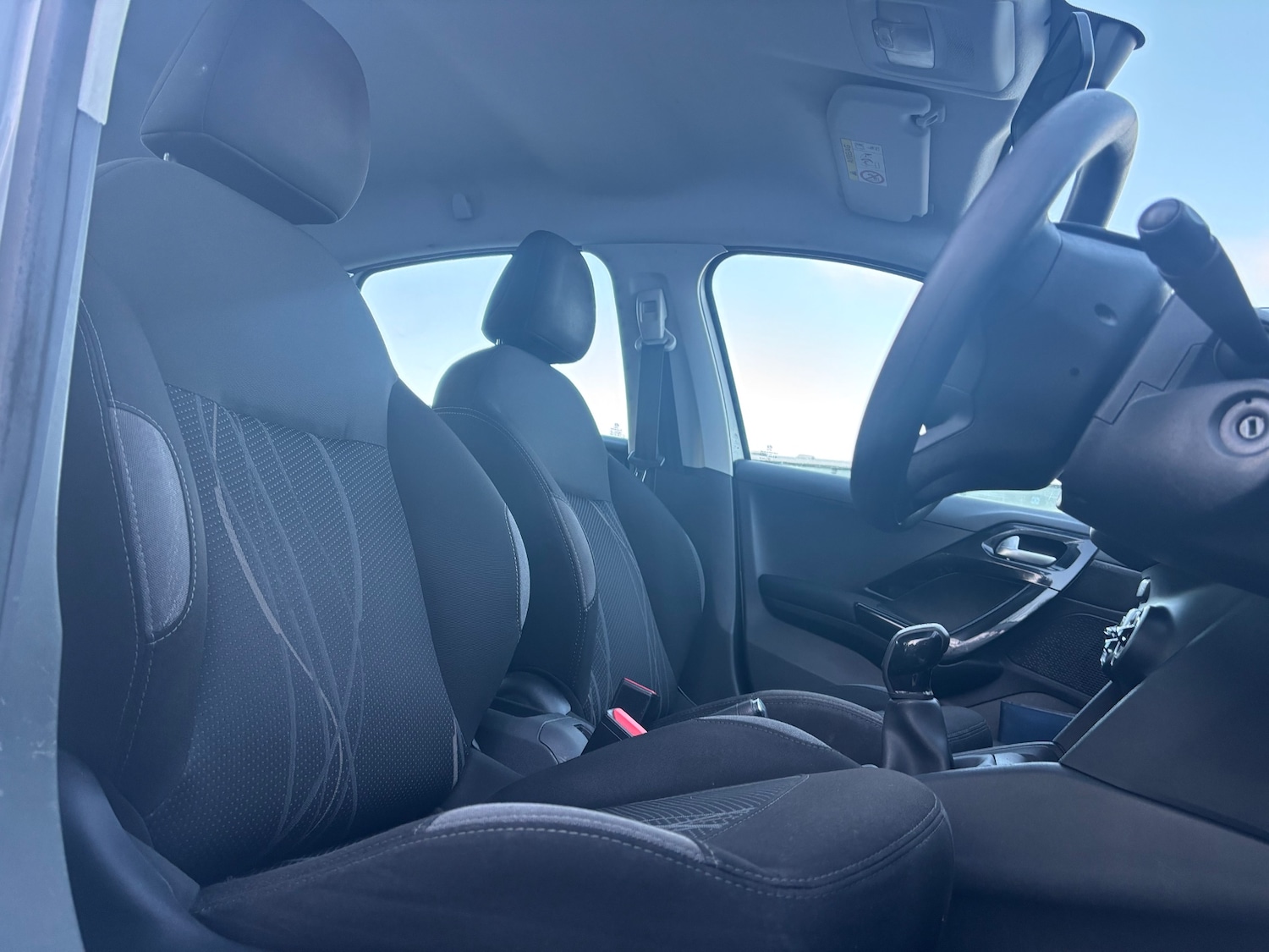 Used Peugeot 208 2015 for sale - 77186756: Photo 13